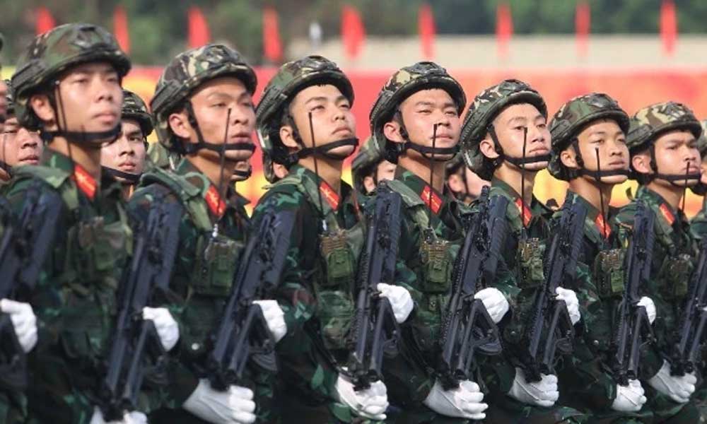Over 10,000 people take part in joint rehearsal for national reunification celebration